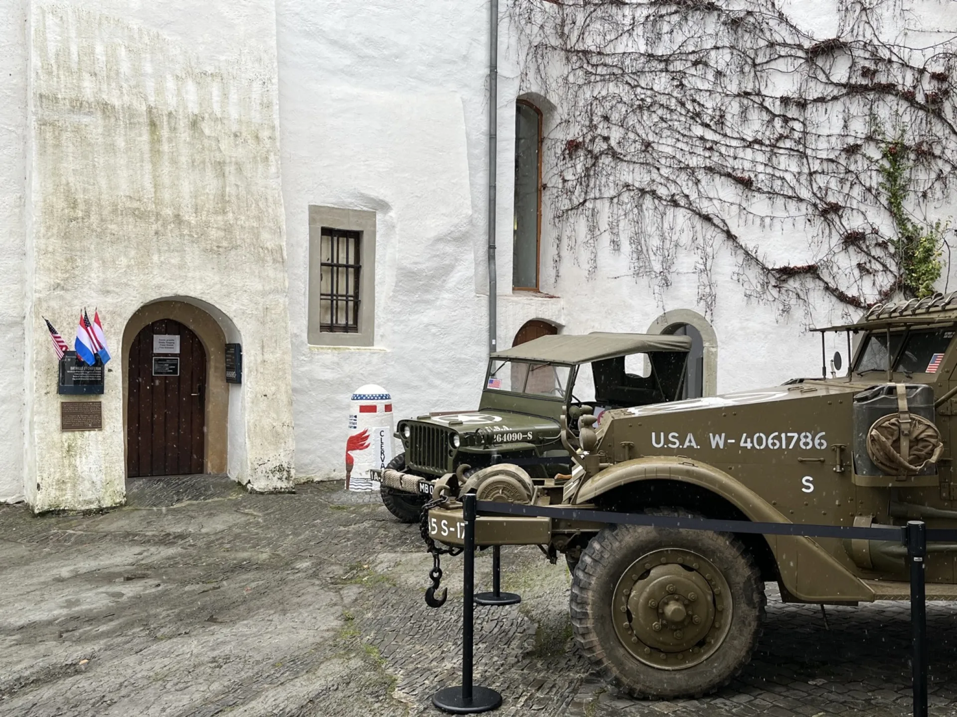 museum-slide-3.jpg